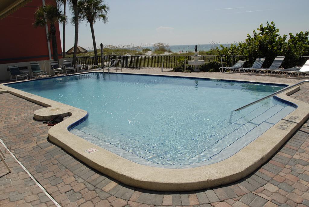 Gulf Towers Indian Rocks Beach Exterior foto